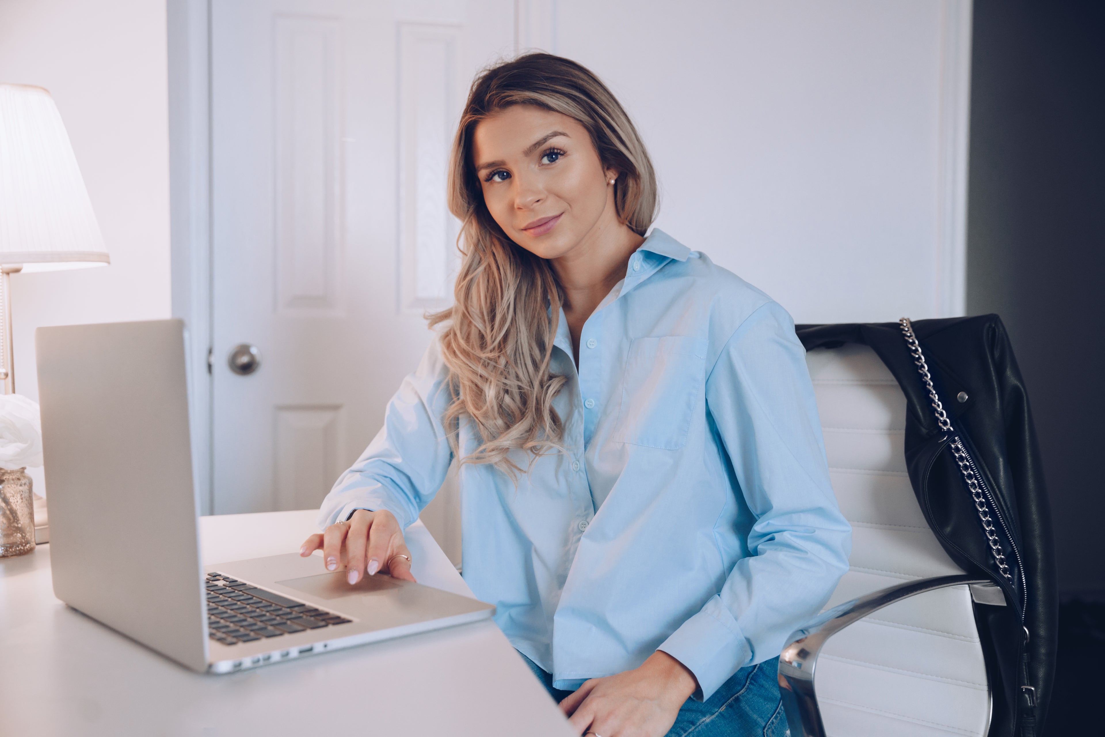 woman on laptop